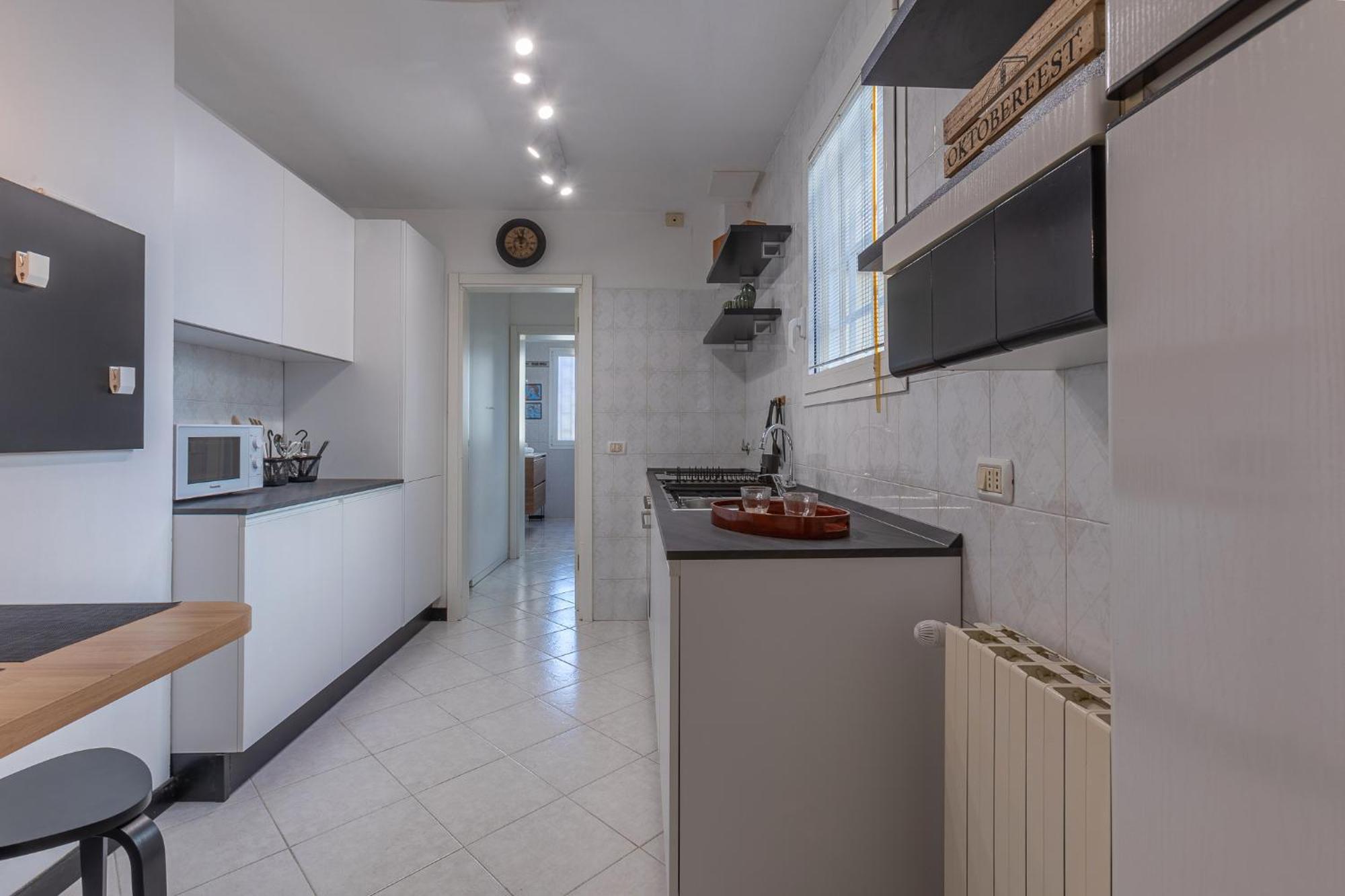 Saragozza Modern Apartment Bologna Exterior photo